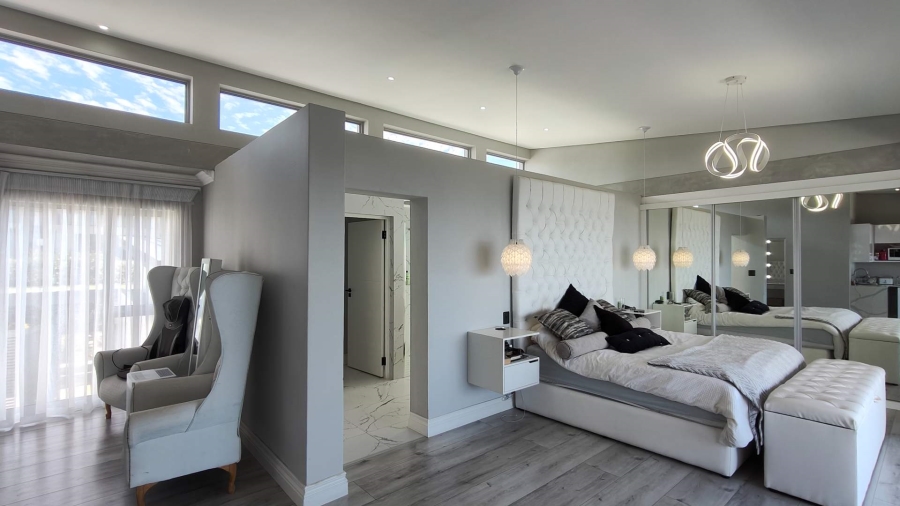 4 Bedroom Property for Sale in Pinnacle Point Golf Estate Western Cape